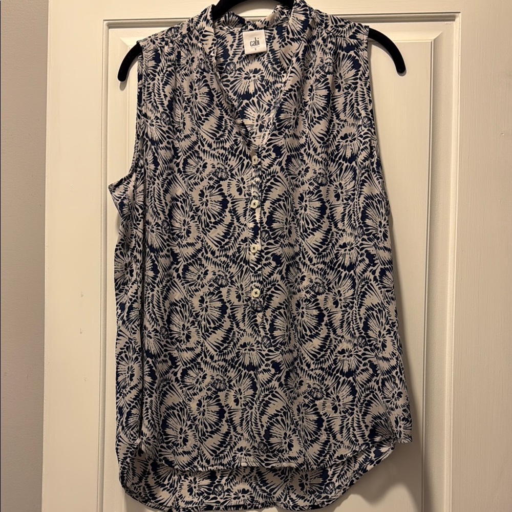 3/$35 CAbi White and Blue Buttoned Blouse with Mandarin Collar